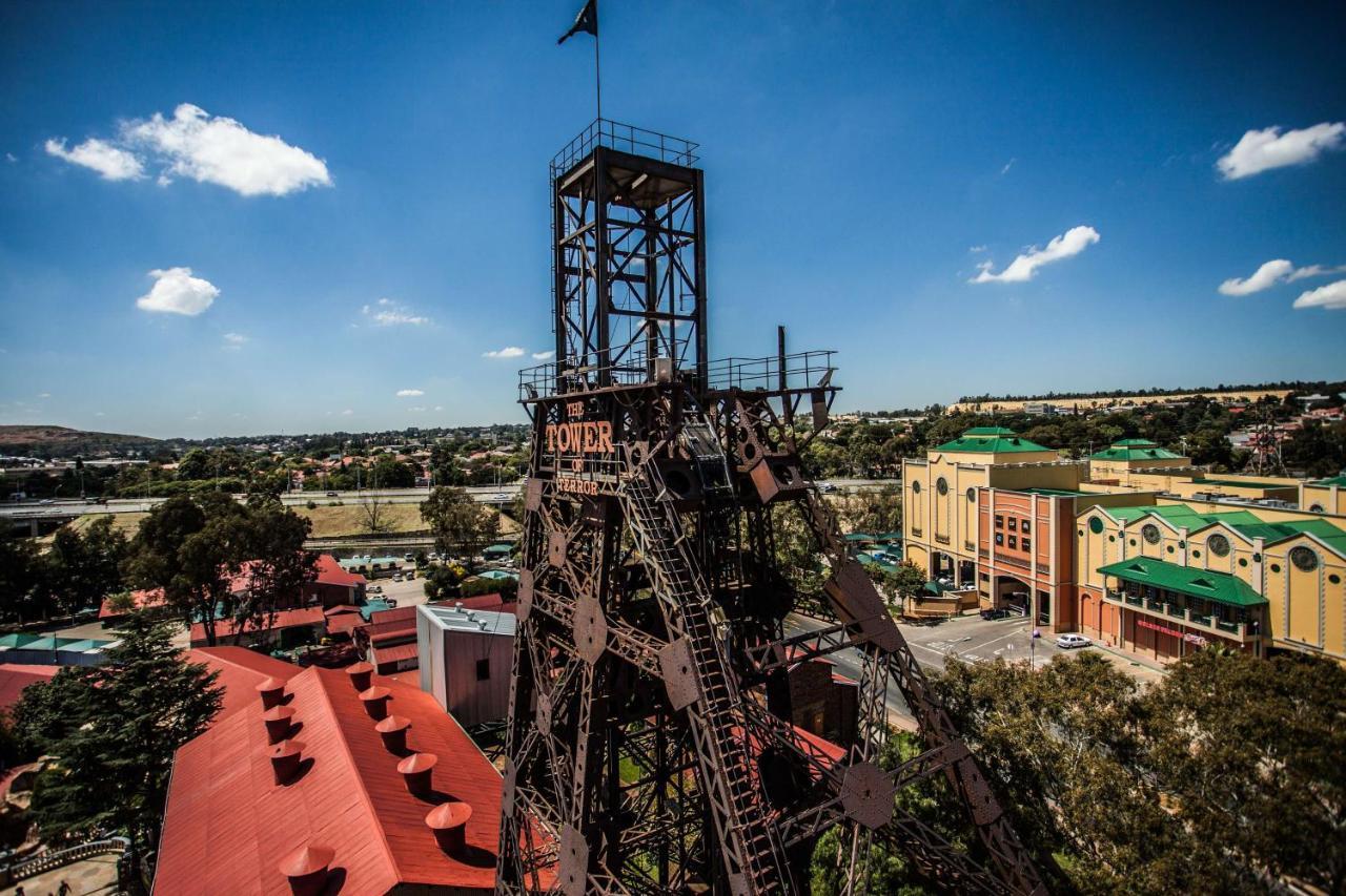 Gold Reef City Theme Park Hotel โจฮันเนสเบิร์ก ภายนอก รูปภาพ